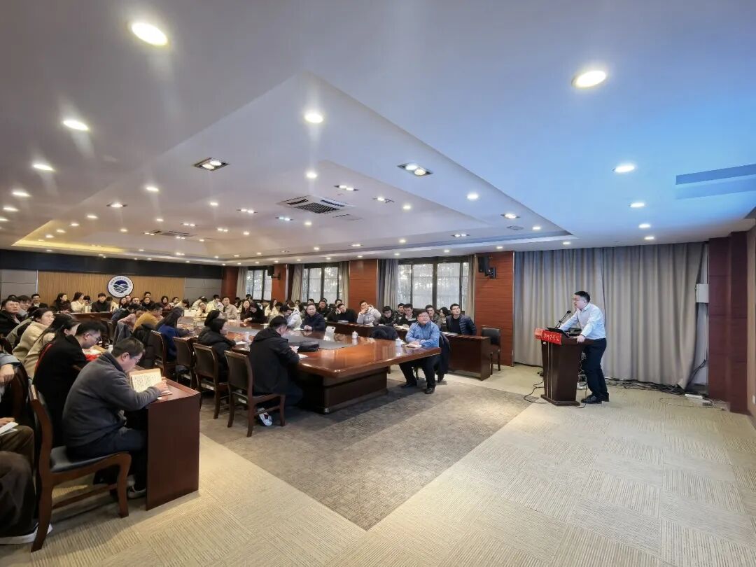 高校与专业教育机构合作护航学子升学