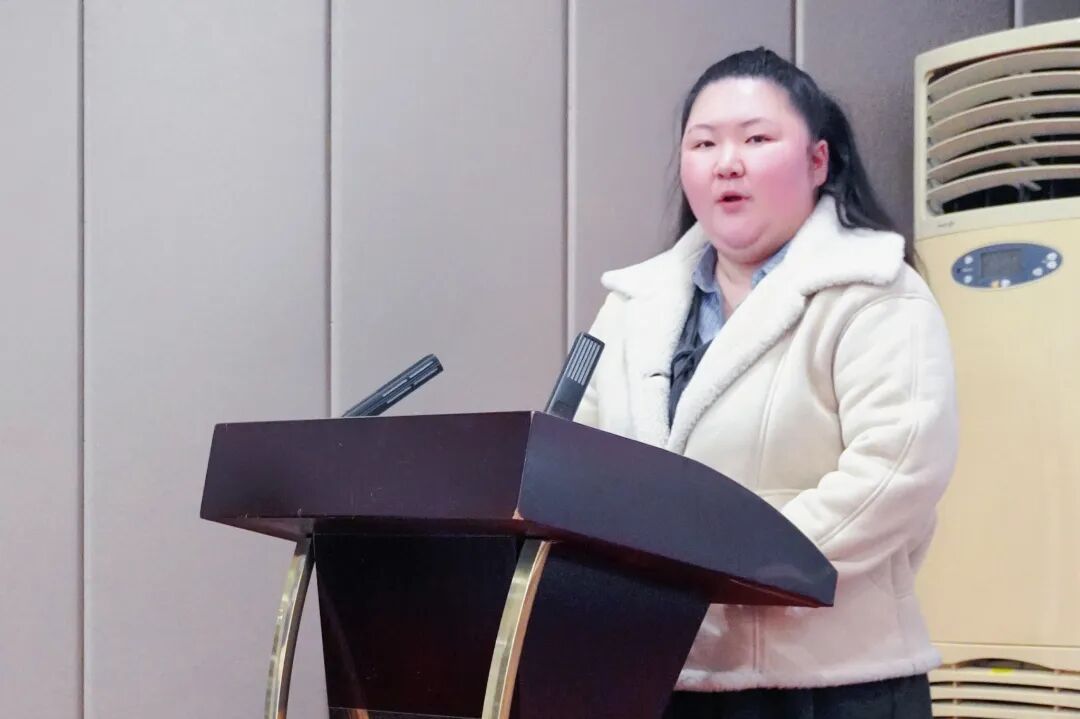 优秀员工赵佳鑫老师
