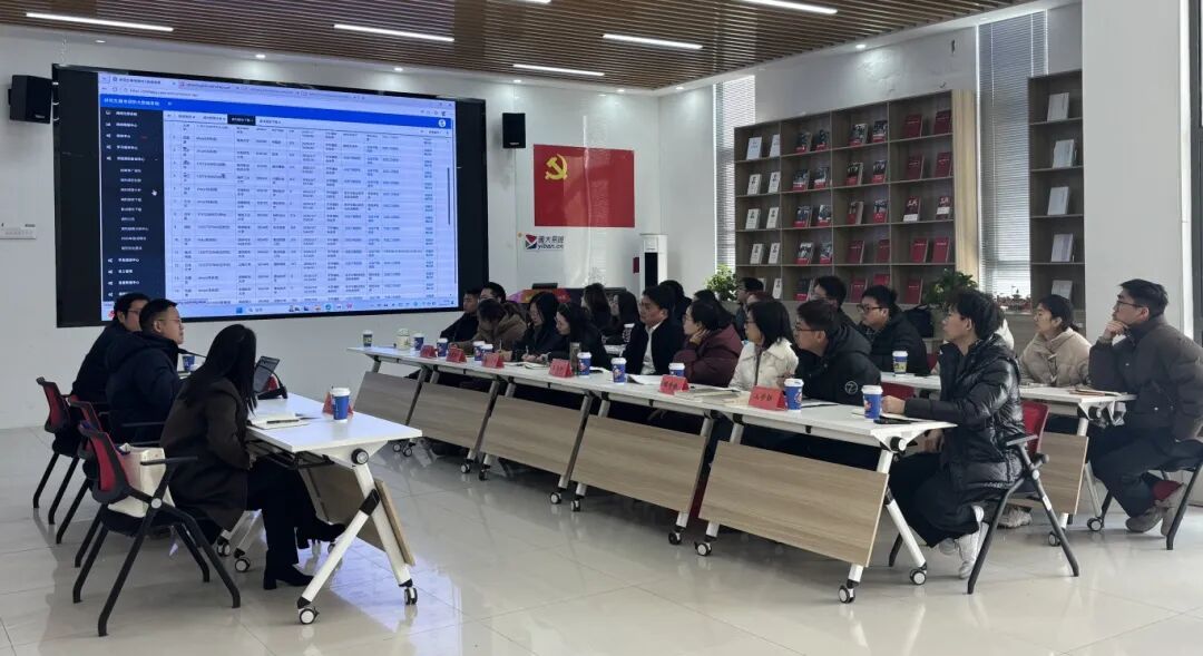 系统根据目标院校专业和初试分数精准定位