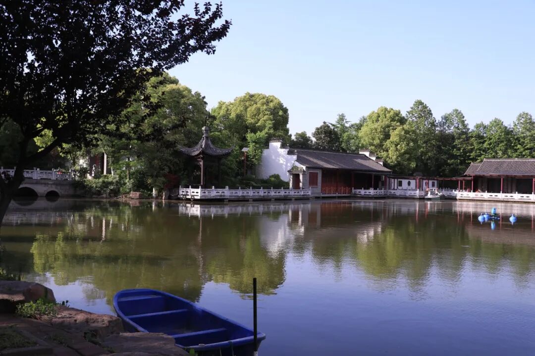 南京本地封闭校区吃住学一体化