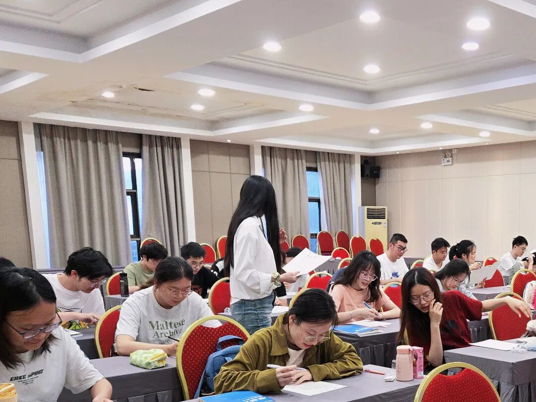 海学集训营标准化测试与阅卷反馈