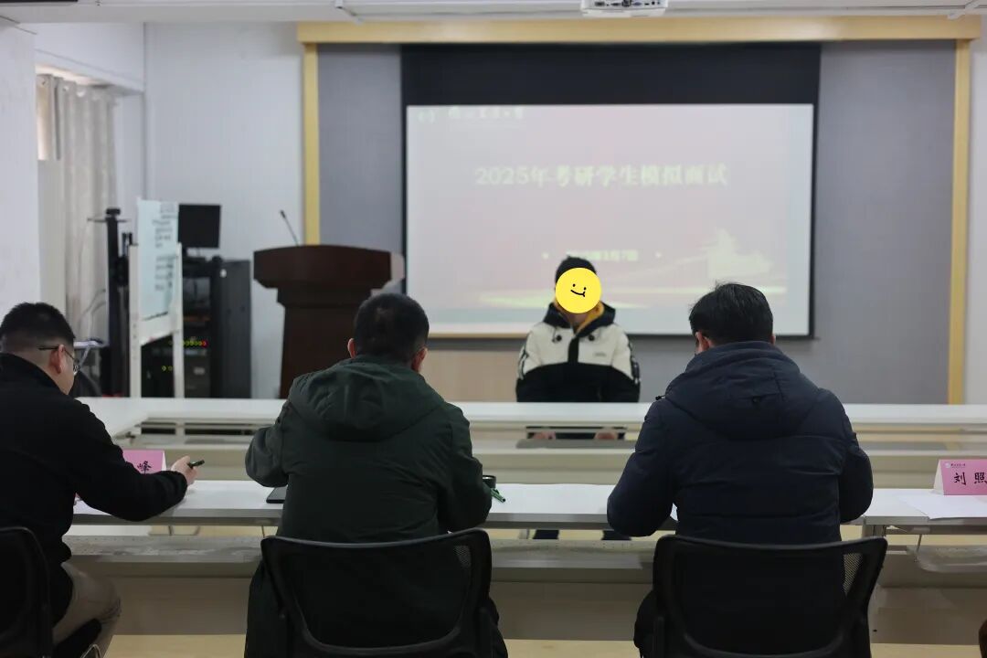 面试官强调综合素质考察的重要性