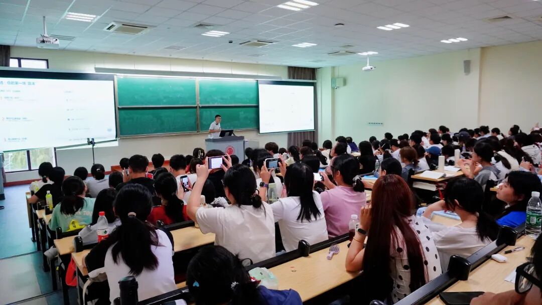 常州大学经济学院专业与培养体系介绍